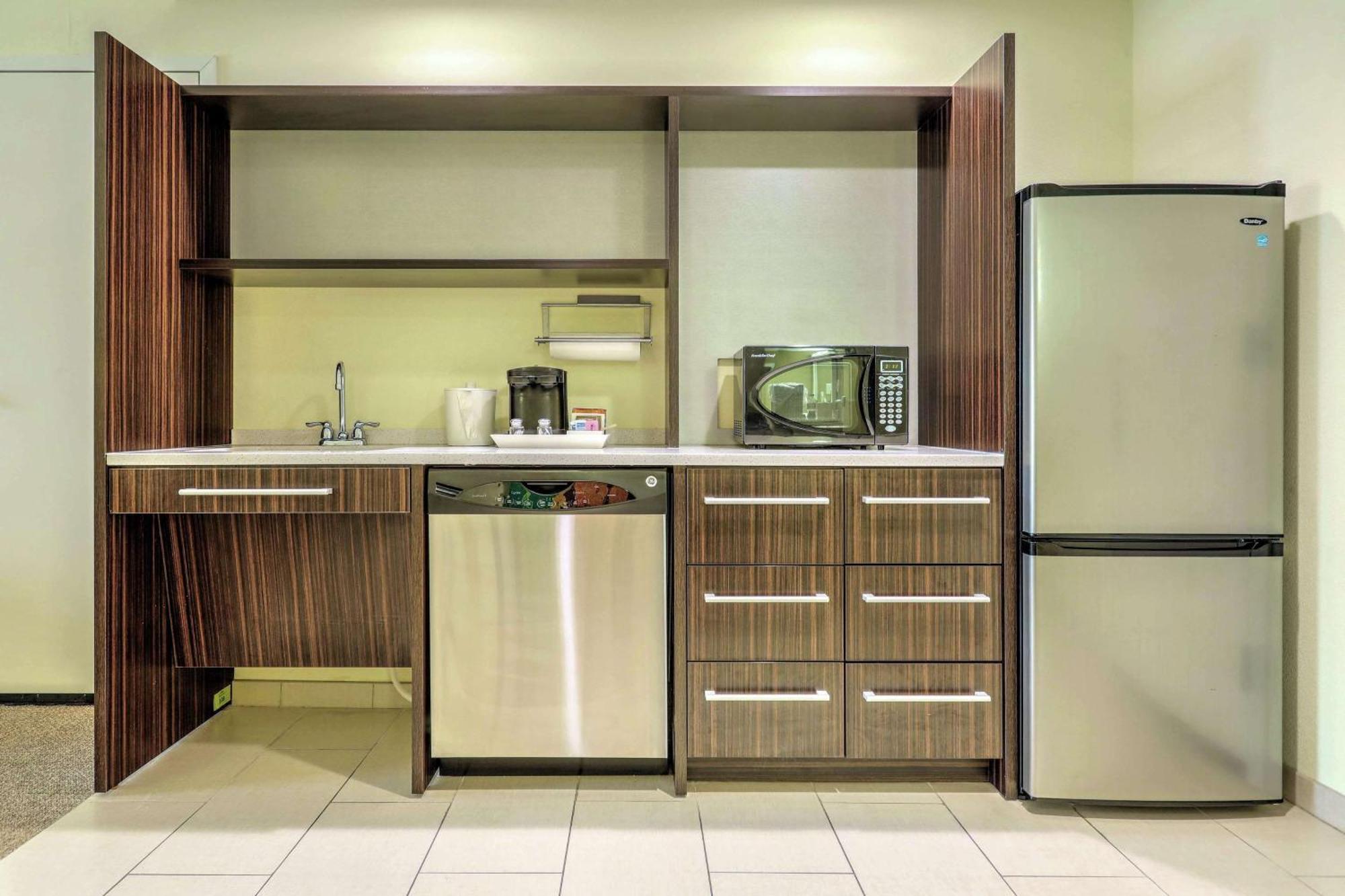 Home2 By Hilton Hotel 3*